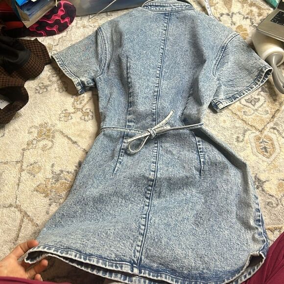 NWT LE JEAN
Koko Cut-Out Denim Shirt Dress S - Picture 8 of 8
